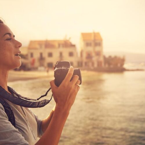 destinos seguros mujeres viajen solas amigas