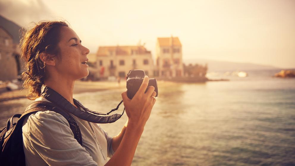 destinos seguros mujeres viajen solas amigas