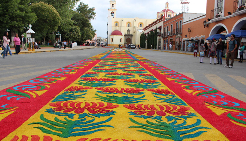 Tapetes y alfombras una tradición que llena de orgullo a Huamantla,  Tlaxcala - viajaBonito