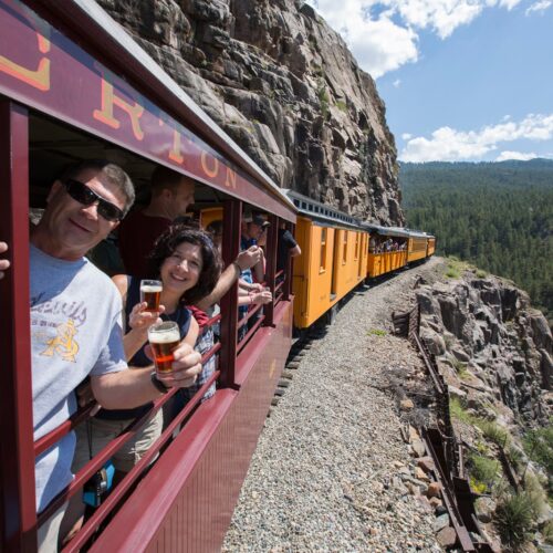 tren cerveza viaja bonito