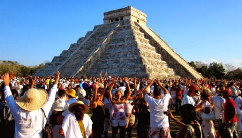 chichen itza serpiente emplumada
