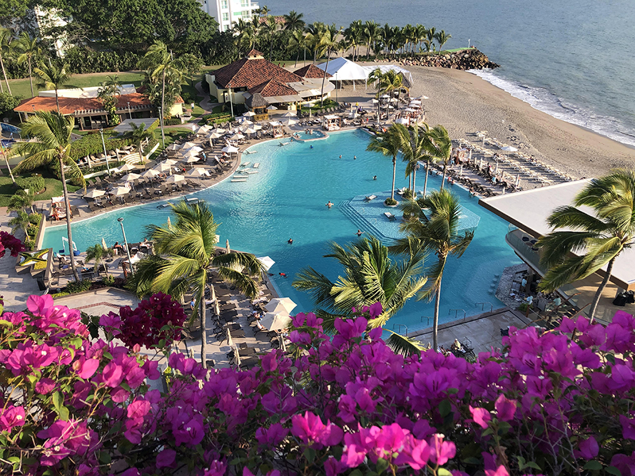 Hoteles en Puerto Vallarta con infinity pool