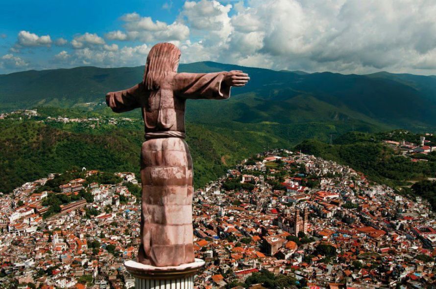 Conoce el emblemático Cristo Monumental de Taxco