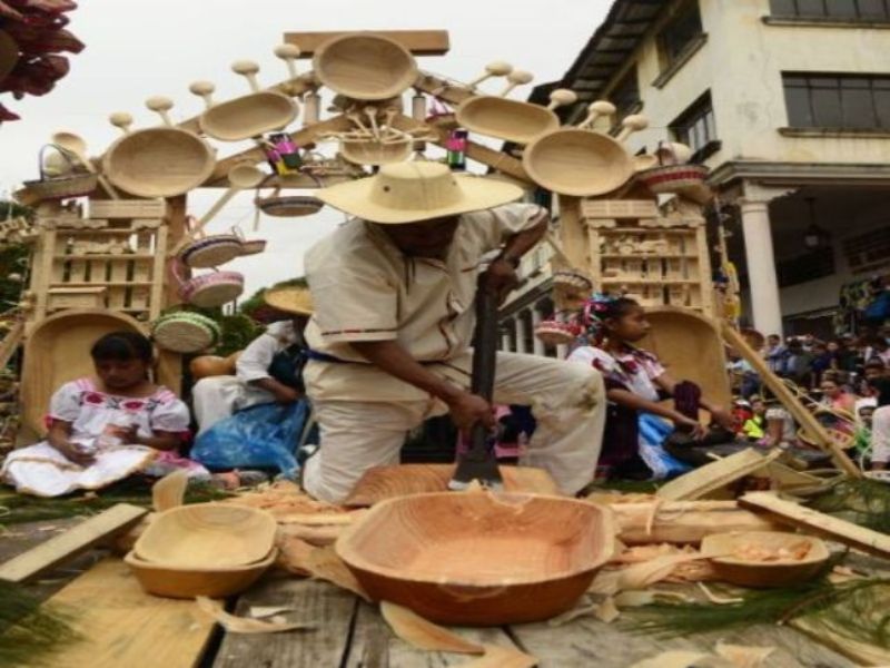 Artesanías de Madera de Cuetzalán