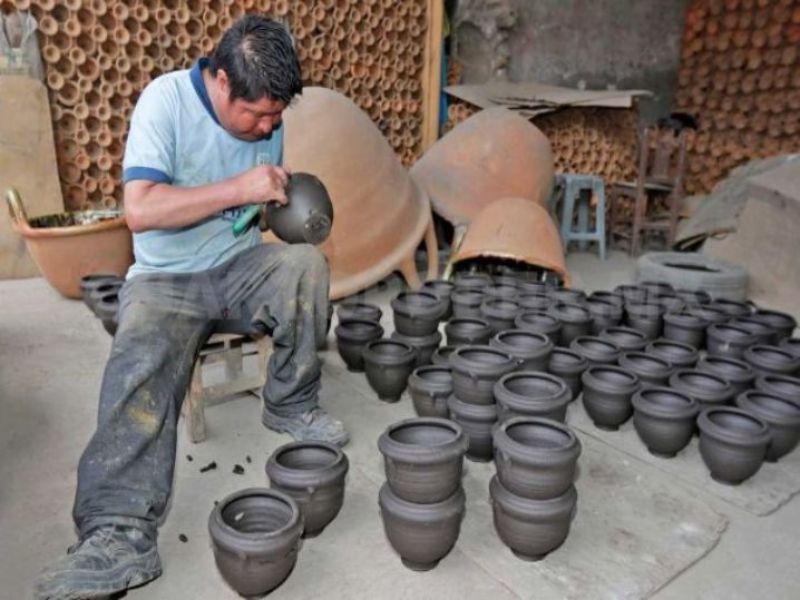 Artesanías de Puebla: Alfarería de Amozoc