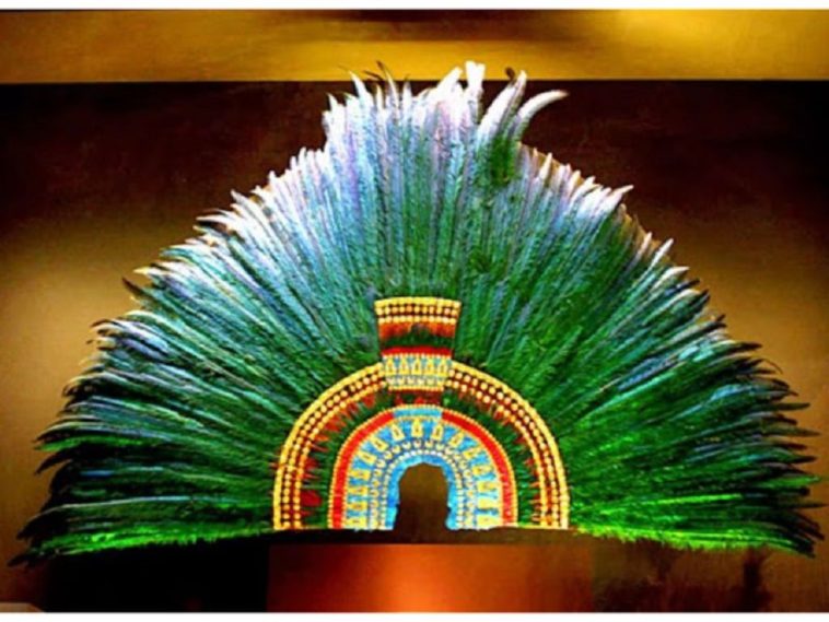 El Penacho de Moctezuma ¿Porqué lleva 500 años en Europa?