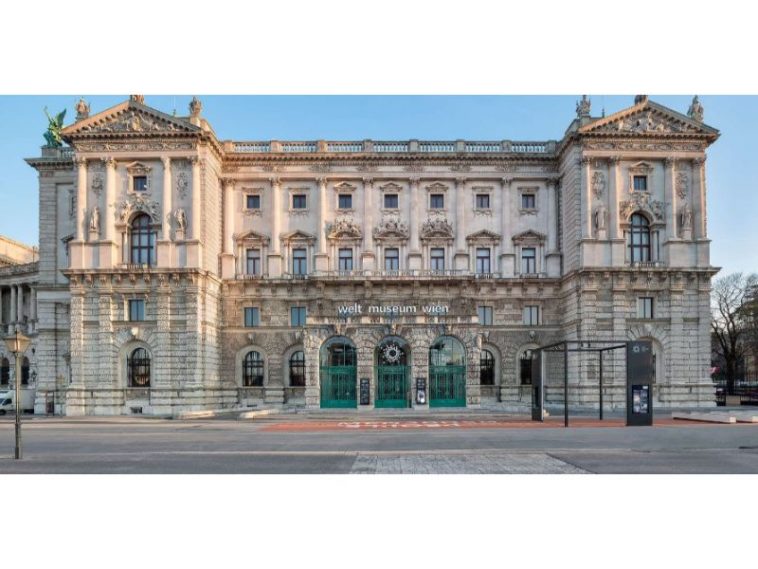 El Penacho de Moctezuma ¿Porqué lleva 500 años en Europa?