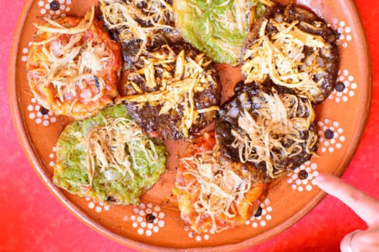 Comida típica de Puebla: Los 12 platillos emblemáticos