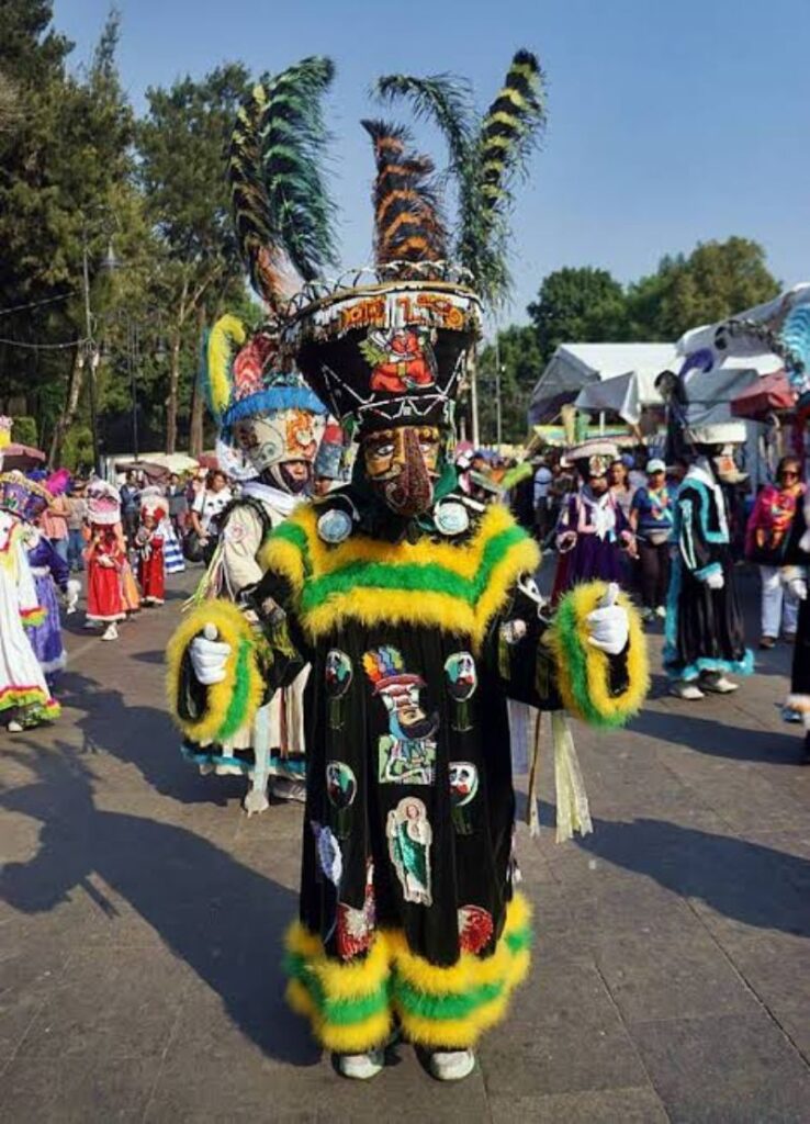 Los chínelos  bailes folklóricos de México