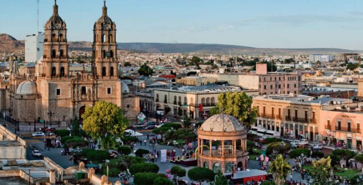 Pueblos Mágicos De Michoacán: Fiesta de color y tradiciones