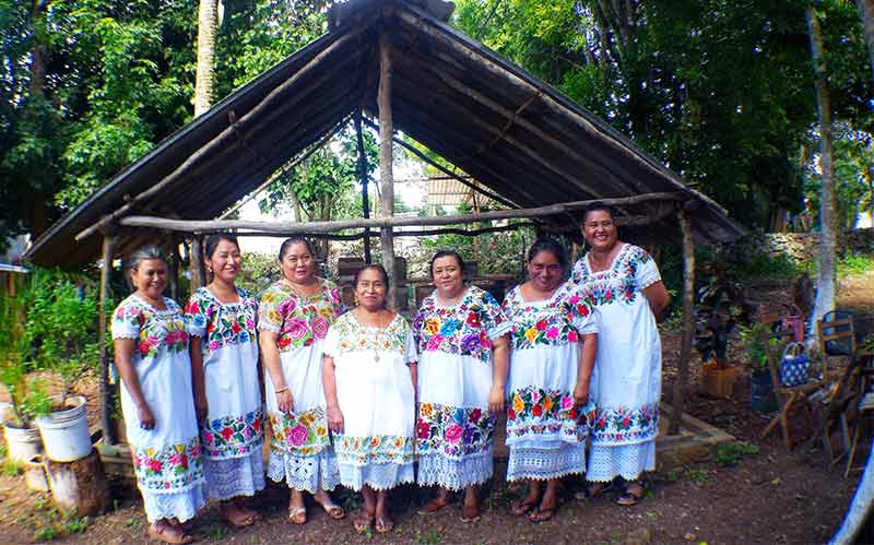 Maní Yucatán mujeres mayas