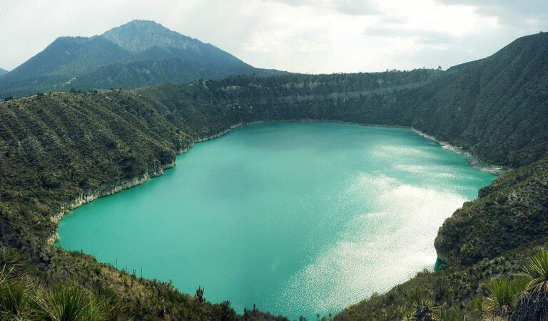 Lagunas en Puebla: Tour por 7 asombrosos cráteres volcánicos