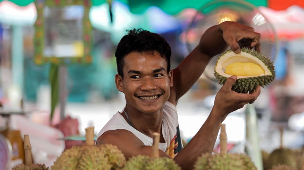Sonreir costumbres tailandesas viaje a tailandia