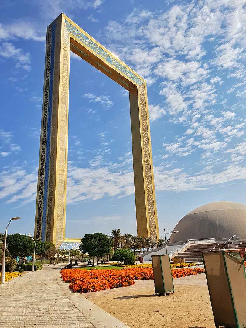 dubai-frame